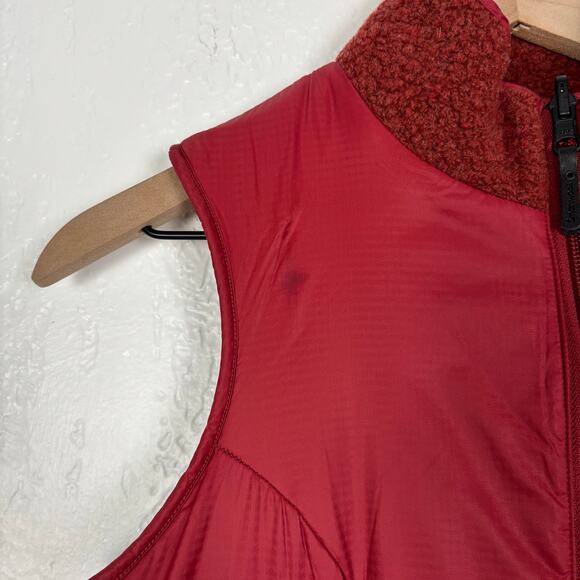 SmartWool Women's Anchor Line Reversible Sherpa Vest in Masala Size XS - Picture 3 of 7